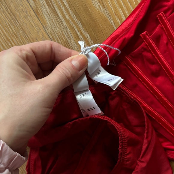 La Perla Graphique Red Intimates Set Poolside - Picture 2 of 6